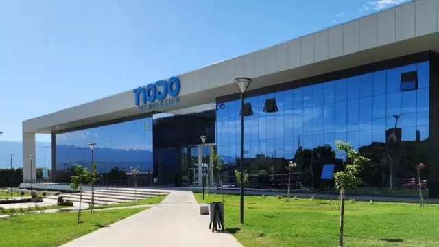 "De la idea a la empresa" (Fogacat lanza un taller para profesionalizar proyectos y fortalecer el ecosistema emprendedor)