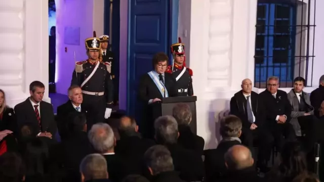 Raúl Jalil confirmó su presencia en la vigilia del 9 de Julio en Tucumán (mientras crecen las dudas sobre otros gobernadores)