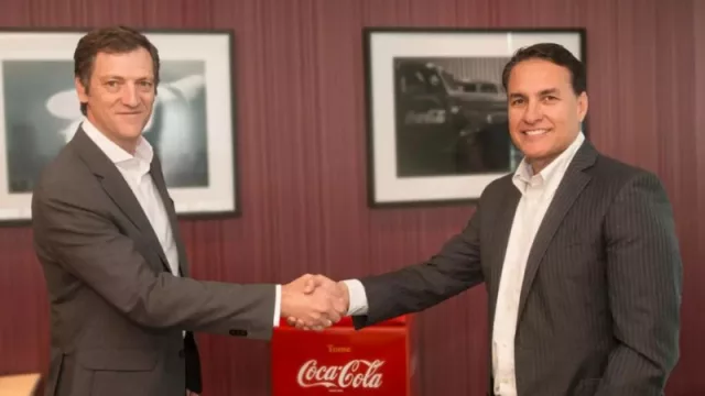 Coca-Cola Argentina avanza hacia el 80% de consumo renovable con un acuerdo estratégico junto a Genneia