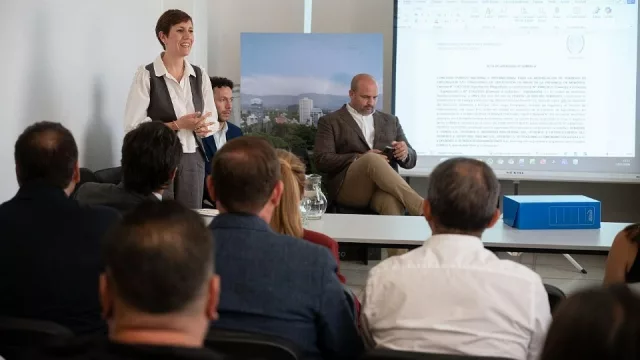 Energía y Ambiente realizó el acto público de apertura de la licitación de áreas hidrocarburíferas en Mendoza