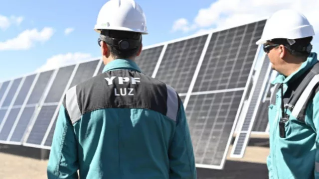 YPF Luz evalúa desembarcar en Wall Street para financiar grandes proyectos de energía renovable