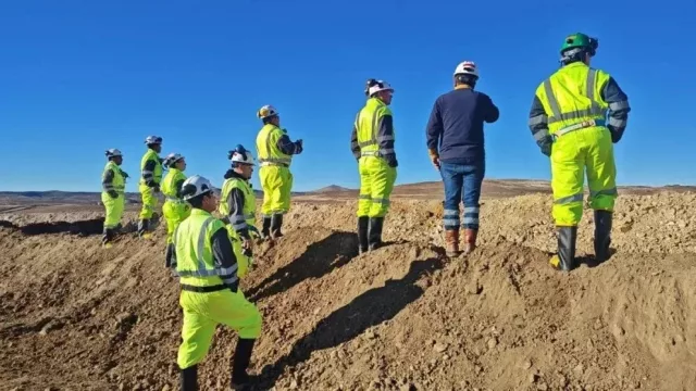Santa Cruz capacitó equipos técnicos para fortalecer el control ambiental minero
