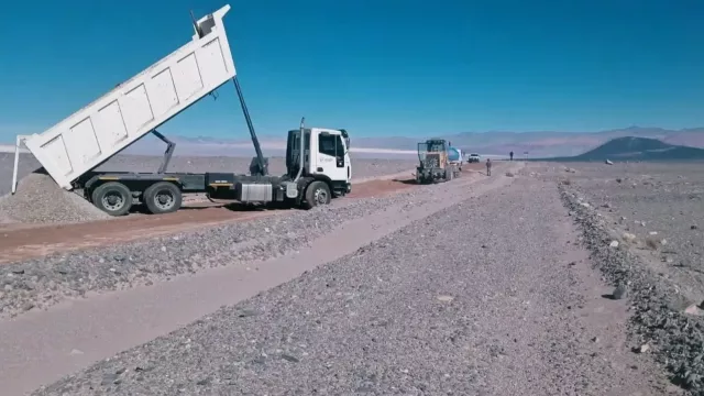 Catamarca avanzó con 80 kilómetros de ruta para conectar dos polos del litio