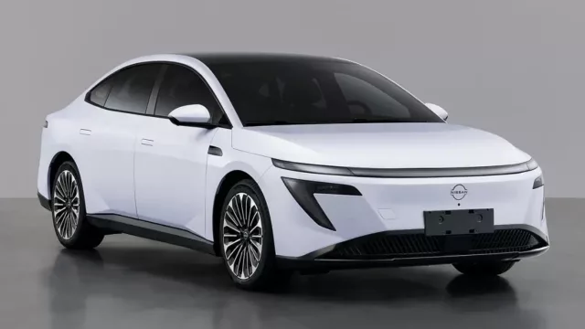 Nissan prueba el eléctrico N7 en Brasil (podría ocupar el lugar del Sentra en la región)
