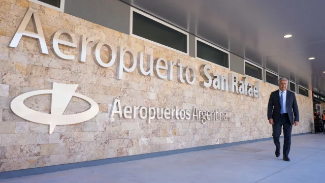 Mendoza invierte US$ 46 millones en sus aeropuertos: licitación en El Plumerillo y ampliación en San Rafael